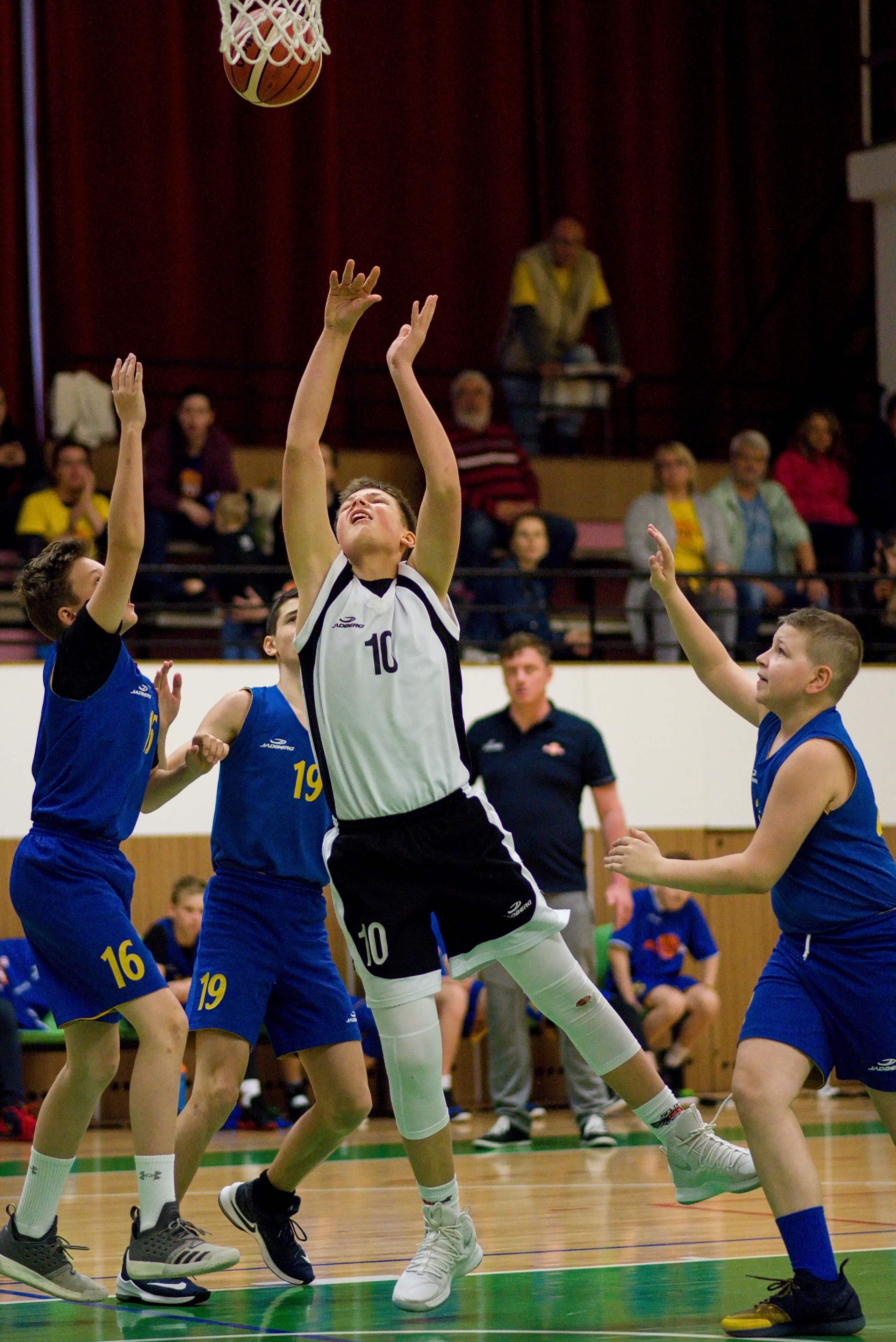 BK SOJKY PELHŘIMOV X BK SLUNETA ÚSTÍ NAD LABEM 52 : 58